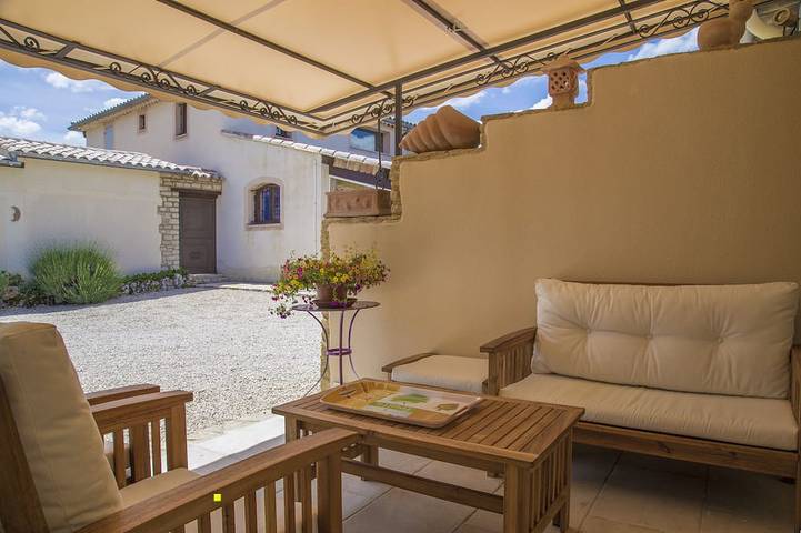 Location de vacances pour 6 personnes, avec piscine et jardin à Saint-Romain-en-Viennois - 4