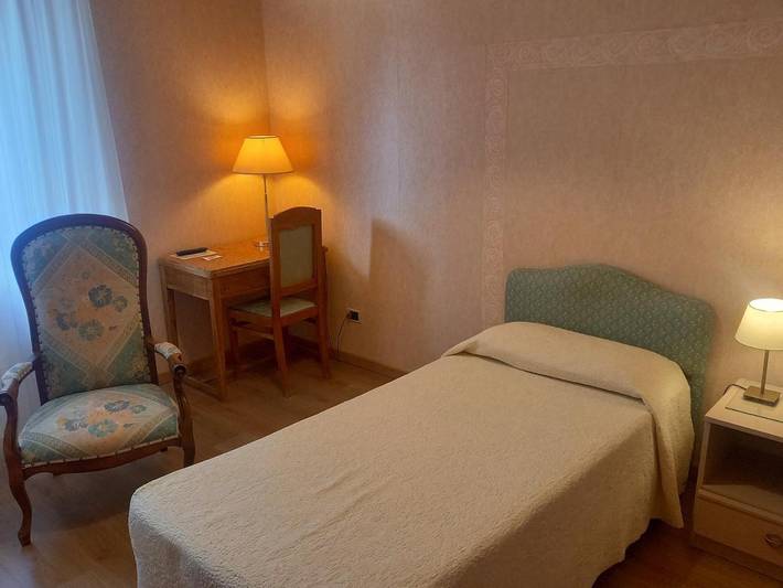 Hôtel pour 2 personnes, avec jardin et vue dans Premeno - 3