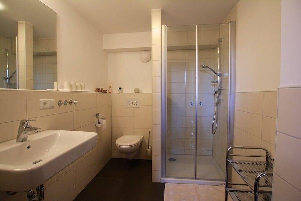 Ganze Wohnung, Komfortable Ferienwohnung im Herzen der Fränkischen Schweiz. in Egloffstein, Frankenalb