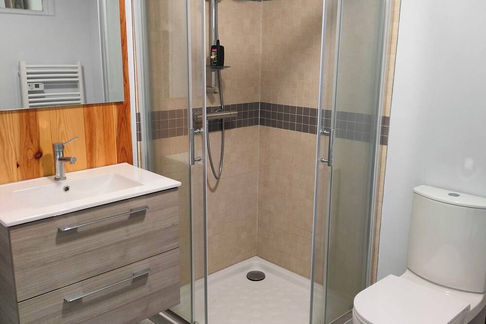 Appartement entier, 5 - loue appartement Luberon en Provence avec tropézienne 4 couchages in Charleval, Région d'Aix-en-Provence