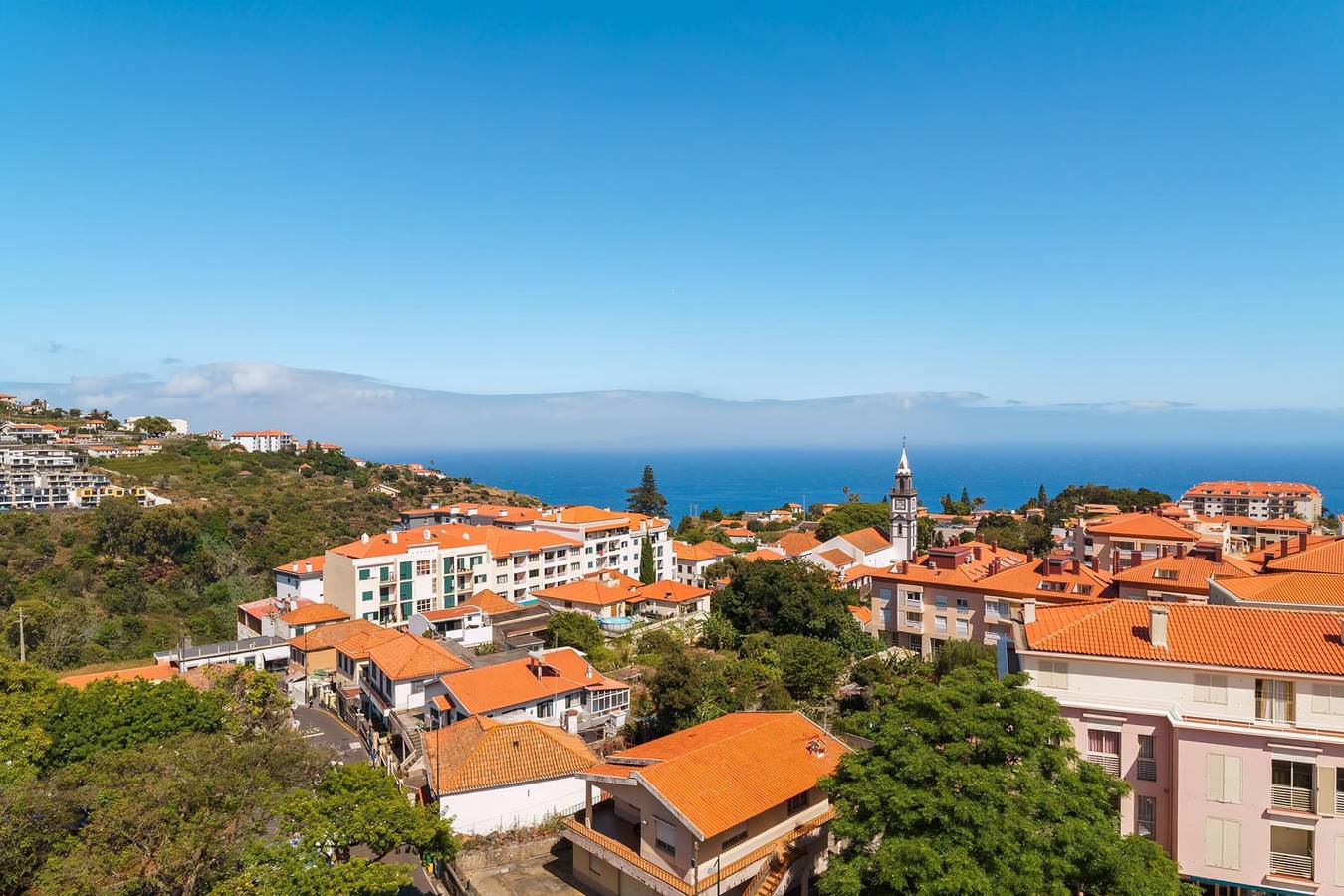 Apartamento inteiro, Guestready - Caniço city view in Caniço (Santa Cruz), Madeira