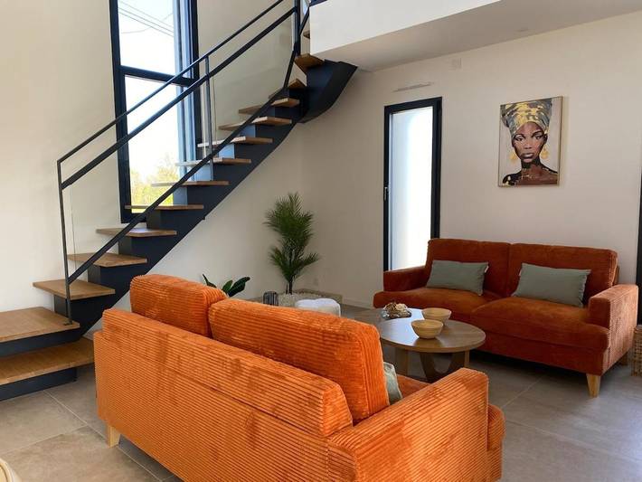 Location de vacances pour 8 personnes, avec terrasse à Saint-Lumine-de-Clisson