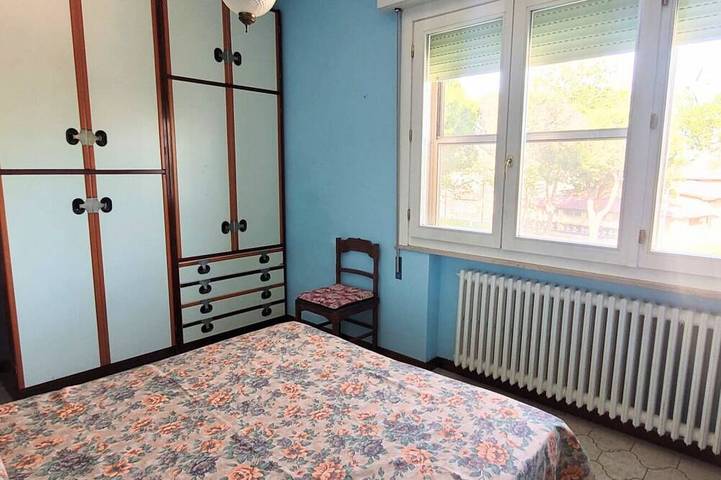 Appartement entier, Cesenatico, spacious four-room apartment with veranda in Cesenatico, Province de Forlì-Cesena
