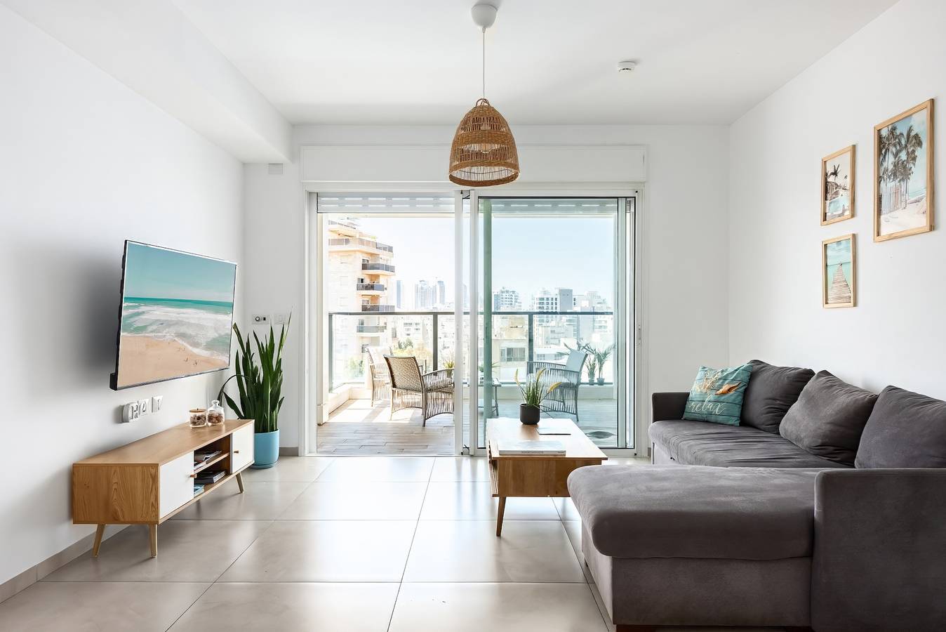Ganze Wohnung, Sea Breeze Netanya Retreat by Sea N' Rent in Netanja, Zentralbezirk (Israel)