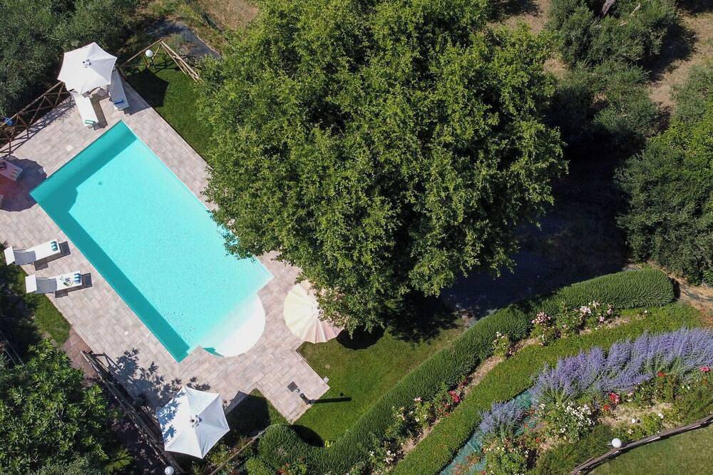 Maison de vacances privée avec piscine privée, climatisation, Wifi, Tv, patio, animaux admis in Panicale, Lac Trasimène