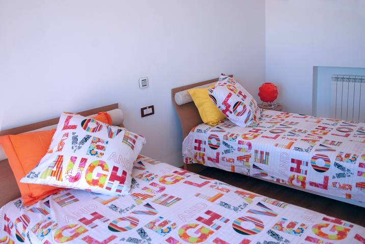 Gorgeous Costa Del Sol Villa | 5 Bedrooms | Villa Barcelona | Indoor Table Tennis & Beautiful Views in Mijas Golf, Mijas