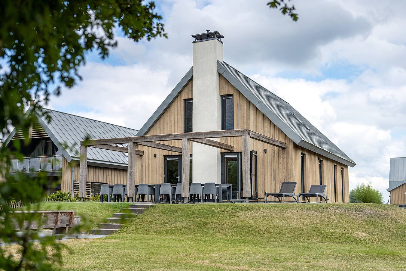 Freistehendes gruppenunterkunft für 16 Personen mit Sauna, Sonnendusche und Whirlpool in Tholen, Niederländische Nordsee