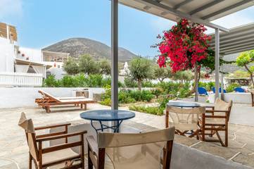 Gîte pour 2 personnes, avec jardin dans Sifnos