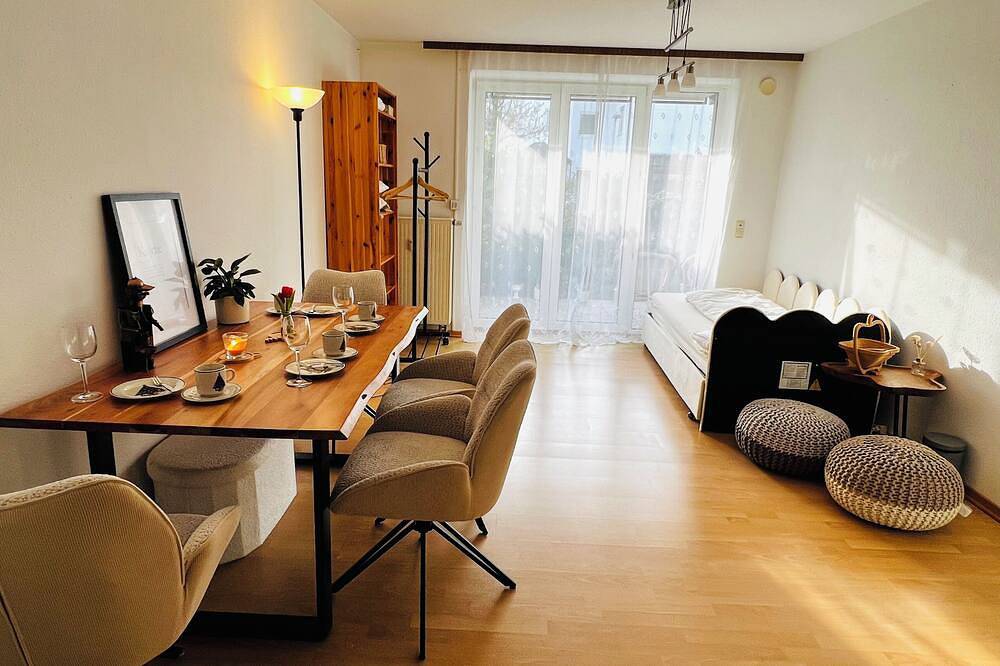 Ganze Wohnung, Sweethome mit Garten und Wlan 2 Zimmer Familiewohnung in Hildesheim, Landkreis Hildesheim