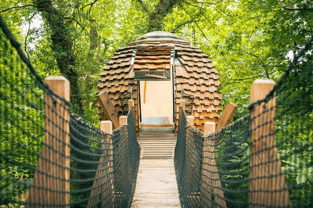 Cabane - Spa Lov 'nid in Gillonnay, Région de Vienne