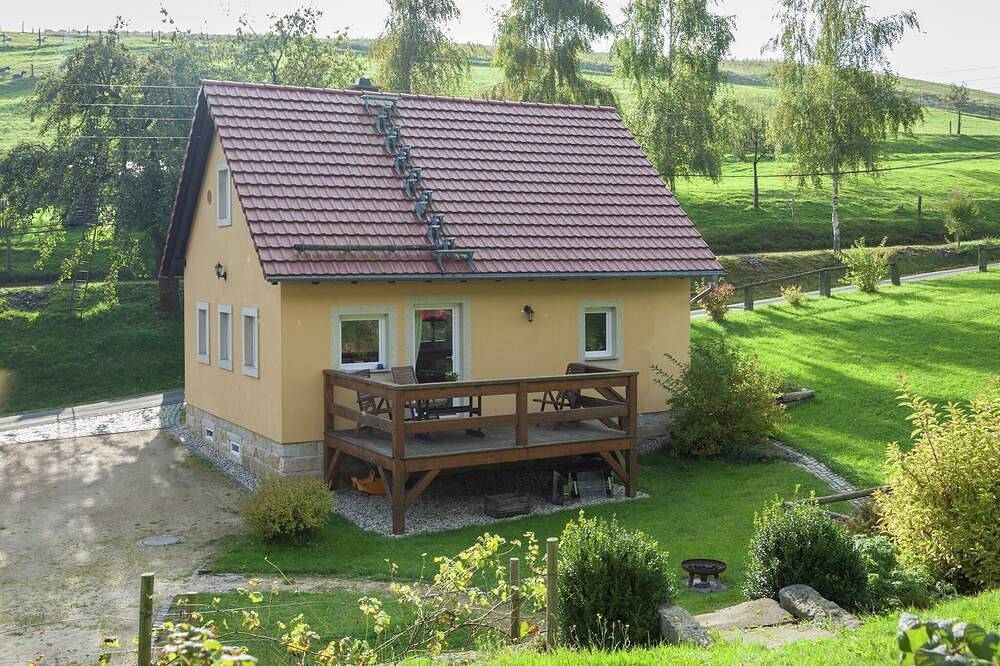 Ferienhaus in Lohsdorf nahe Skilift in Hohnstein, Elbsandsteingebirge