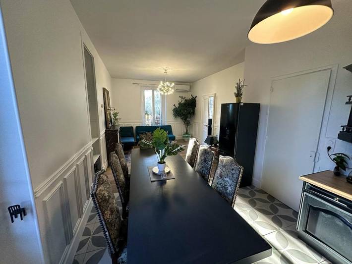 Location de vacances pour 11 personnes, avec terrasse et jardin à Saint-Florentin - 3