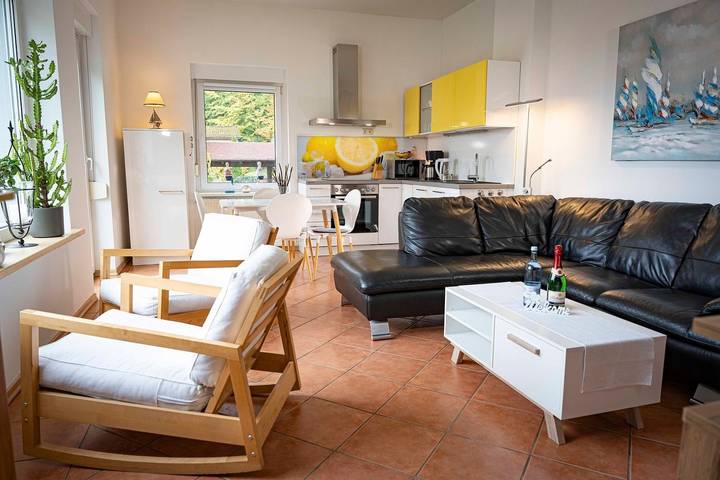Ferienwohnung für 4 Personen, mit Terrasse und Garten sowie Seeblick am Plauer See