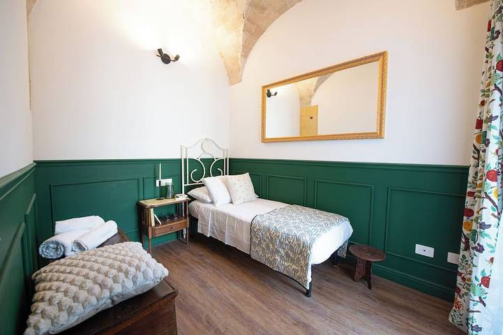 Entire apartment, Etruskings Holiday Home is a place where the past meets the present. in Tarquinia, Viterbo Province