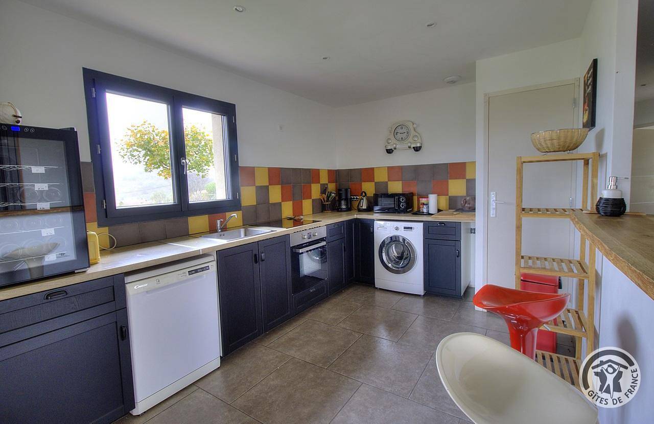 Nid vu Nid connu in Val d'Oingt, Villefranche-sur-Saône region