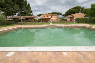 Gîte pour 4 personnes, avec jardin à Piombino