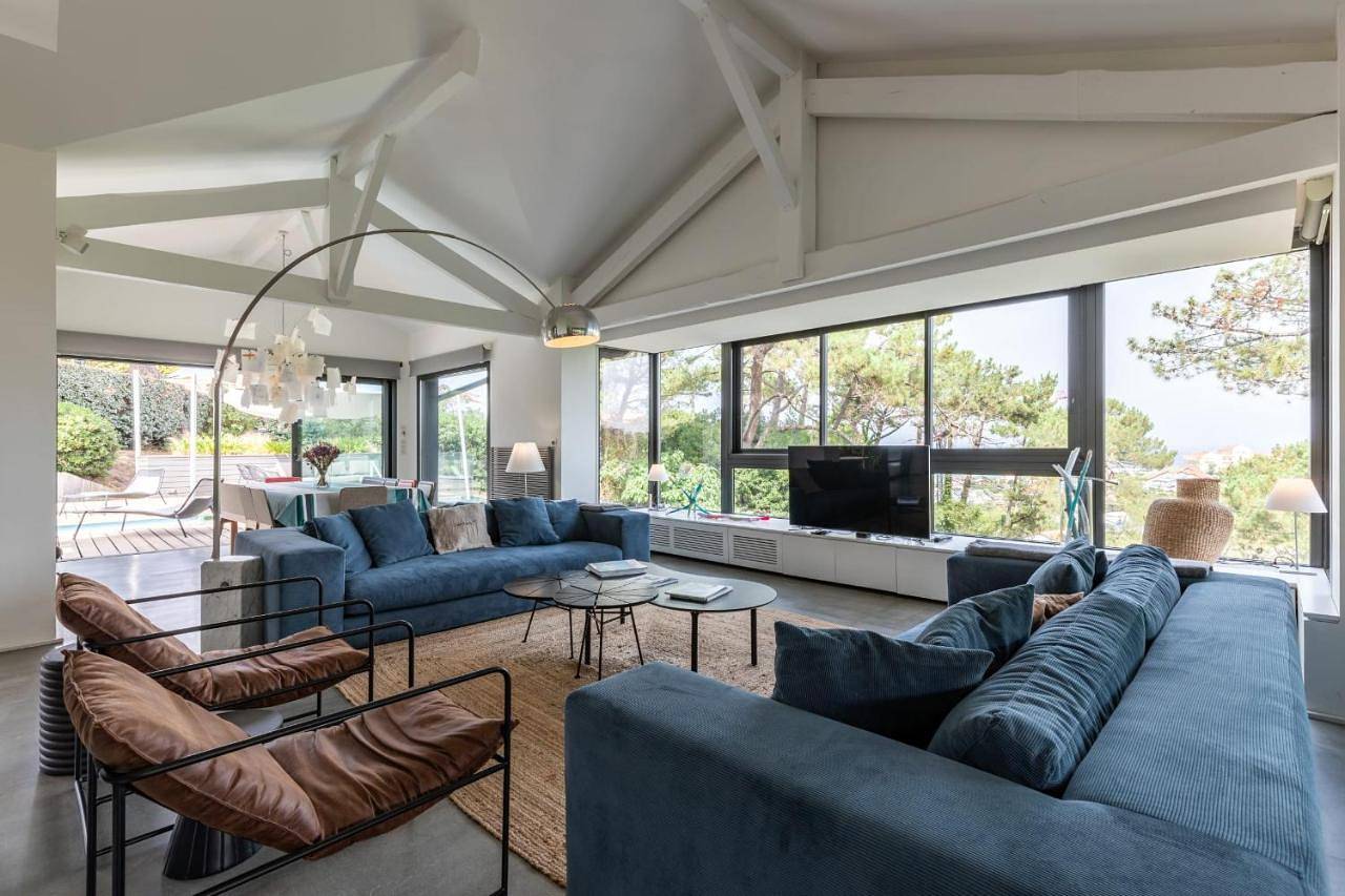 Milady Keyweek Villa with Pool Ocean Views in Biarritz in Biarritz, Region de Bayona