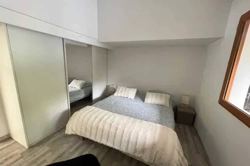 Homerez - Haus in Savigny-sur-Clairis. in Savigny-sur-Clairis, Yonne