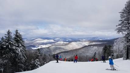 Vacation Apartment for 6 Guests in Snowshoe, Blue Ridge Mountains, Picture 4