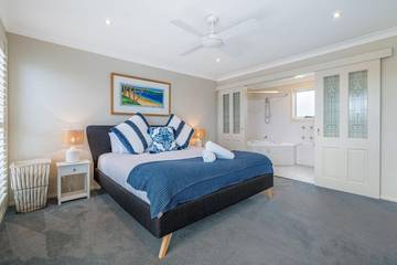 Holiday Home for 7 People in Kiama, New South Wales, Photo 2