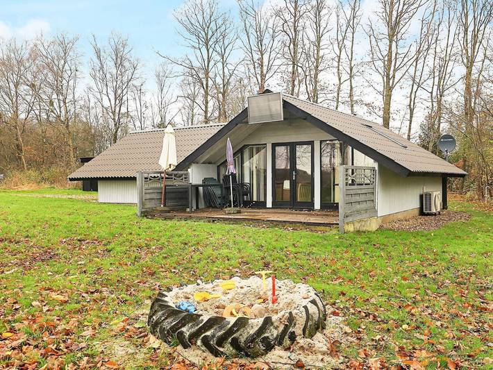 Ferienhaus für 6 Personen, mit Terrasse, mit Haustier in Astrup Vig