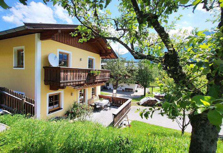 Ferienhaus für 5 Personen, mit Balkon und Terrasse