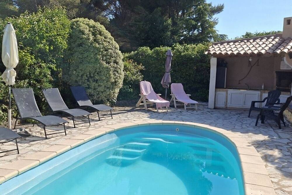 Villa Climatisee Cassis/Carnoux, Parc Des Calanques in Carnoux-en-Provence, Parc national des Calanques