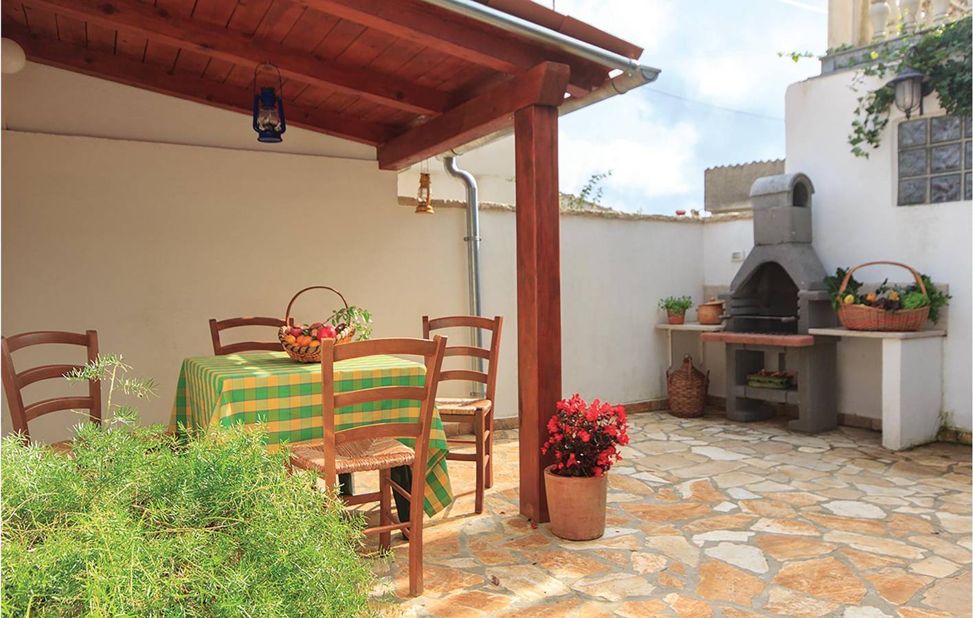 Entire holiday apartment, Holiday apartment for 4 people with terrace in Medulin City, Medulin