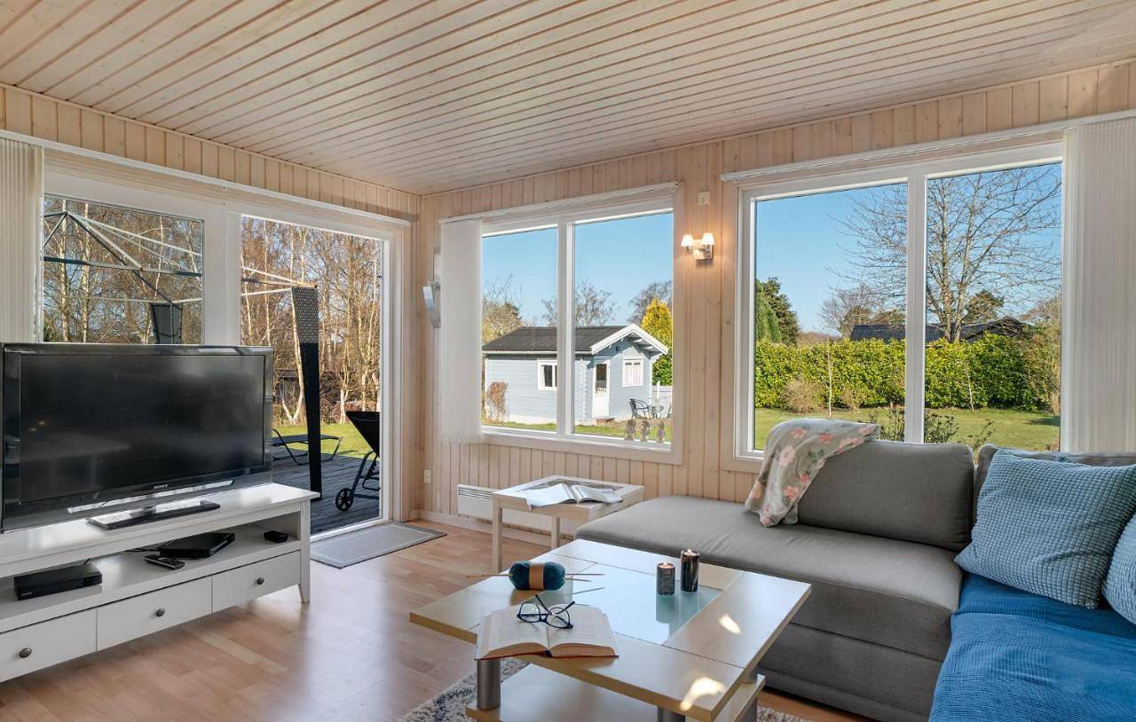 Three-Bedroom Holiday Home in Liseleje, Kattegat Küste