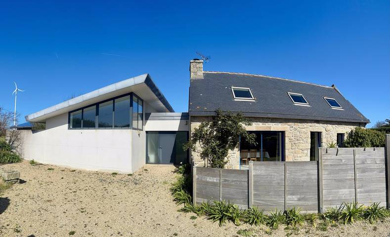 Gîte pour 9 personnes, avec terrasse et jardin - 1