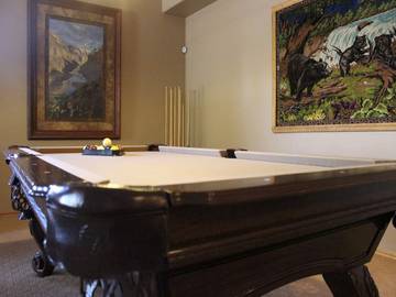 Log Cabin for 10 Guests in Show Low, Navajo County, Picture 2