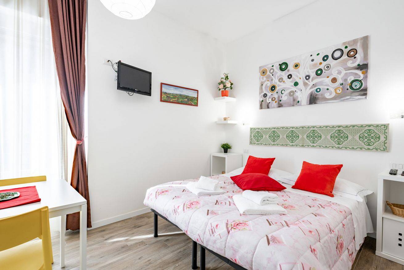 Apartamento entero, Guesthost - Fortezza Functional Studio in Florencia centro, Florencia