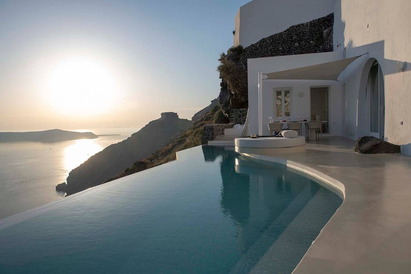 Villa for 6 People in Thera, Santorini