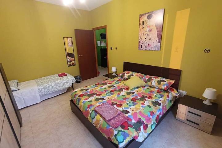 Ganze Wohnung, Gemütliche Unterkunft nahe allen Dienstleistungen, Altstadt, Messegelände und Krankenhaus in Ferrara, Ferrara Provinz