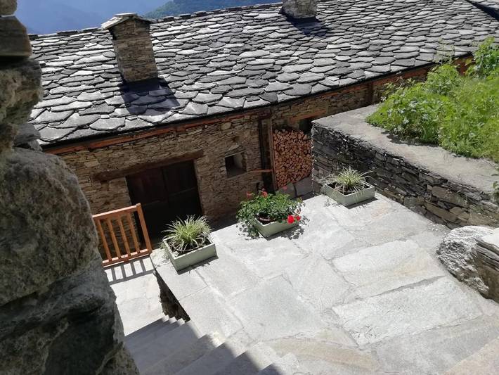 Gîte pour 2 personnes, avec vue et balcon à Stroppo - 4