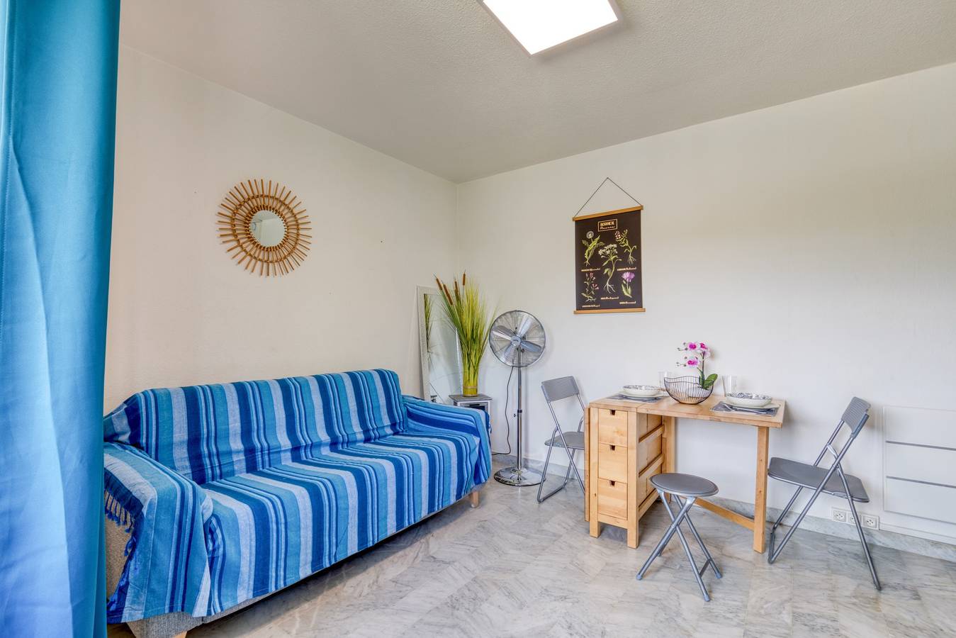 Studio entier, Studio 'Le Cosy A La Grande Pyramide' avec Wi-Fi in Le Couchant, La Grande-Motte