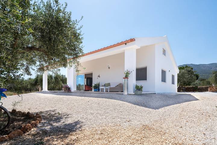 Casa vacanza per 4 persone, con Giardino in Golfo di Orosei