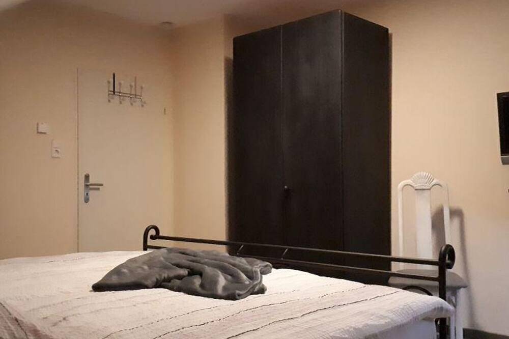 Ganze Wohnung, Ferienwohnung Lindenstraße Morbach - Appartement/Fewo, Dusche u. Bad, Wc, 3 in Niederkirchen, Pfälzer Bergland