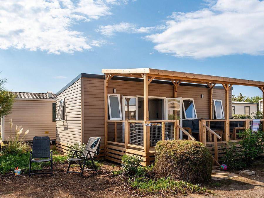 Camping les Dunes - Mobilhome 8 personnes - Mobil-home | Premium | 3 Ch. | 6/8 Pers. | Terrasse Lounge | 1 Sdb | Clim. | Tv in Torreilles, Côte d'Améthyste