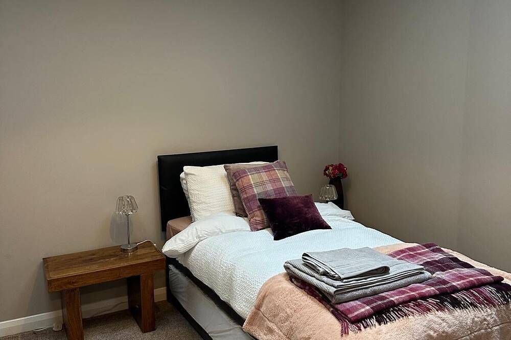 Geheel appartement, Lucky top floor apartment in Milton Keynes, Zuidoost Engeland