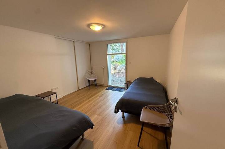 Location de vacances pour 12 personnes dans Plage de l'Ermitage - 2