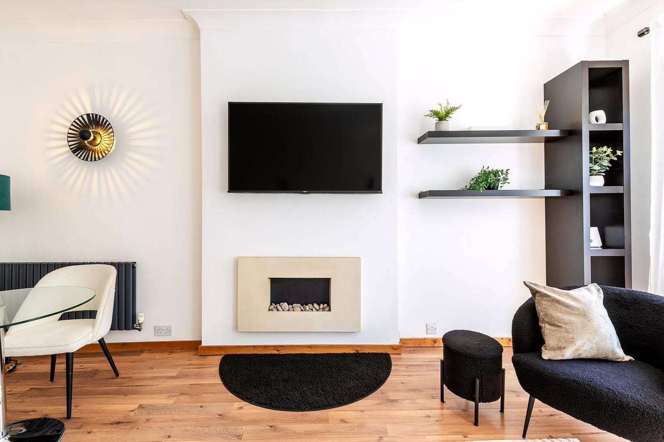 Entire apartment, Knightsbridge Apartment by Harrods in Kensington and Chelsea, London