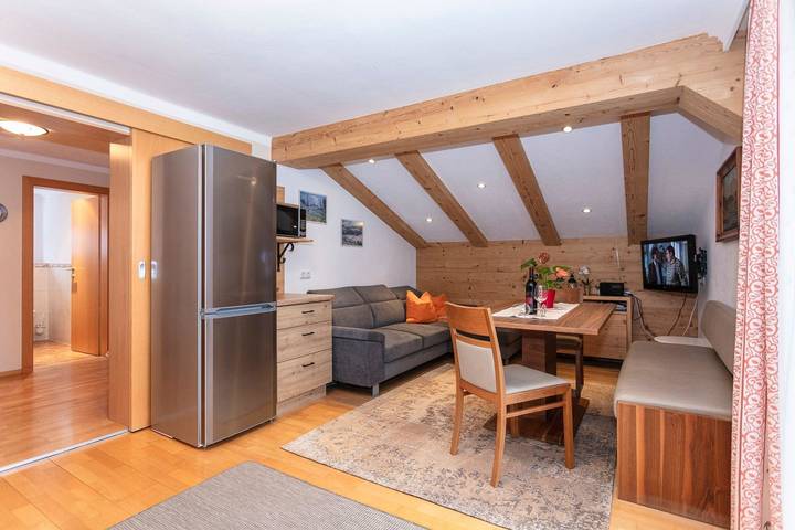 Ferienwohnung für 4 Personen, mit Garten und Balkon