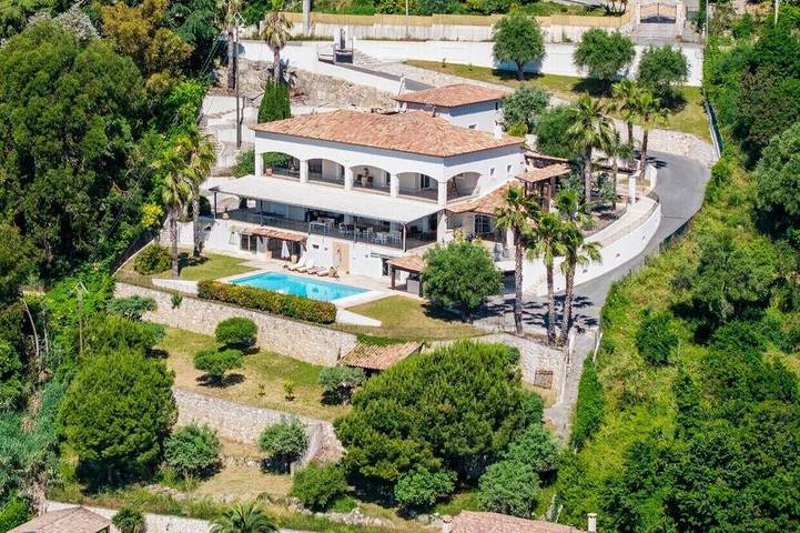 Maison de vacances pour 16 personnes, avec Balcon ainsi que Jardin et Piscine à Vence