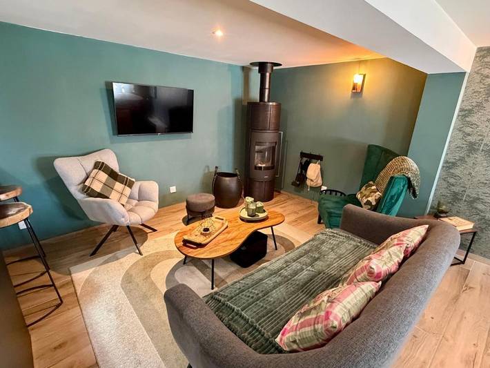 Gîte pour 5 personnes, avec piscine et jardin ainsi que bassin pour enfant et jacuzzi à Boutx - 2