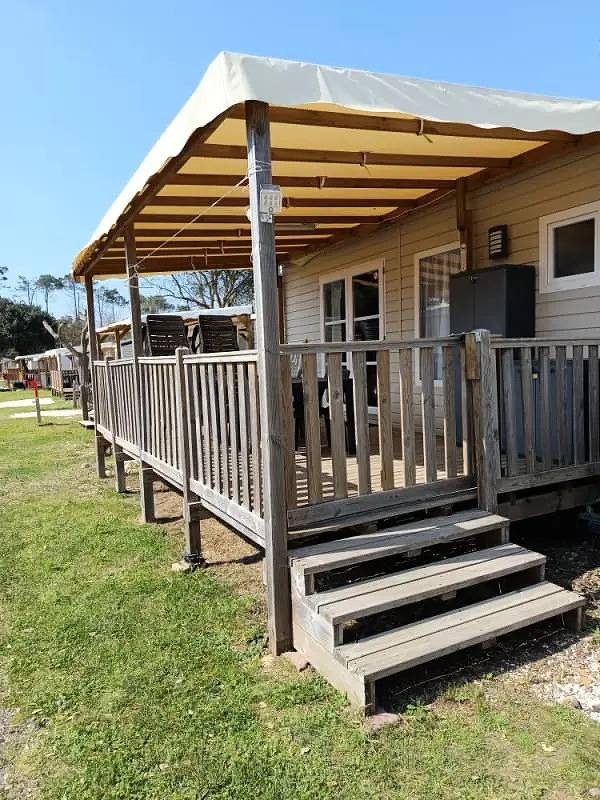 Camping pour 6 personnes, avec Terrasse et Piscine