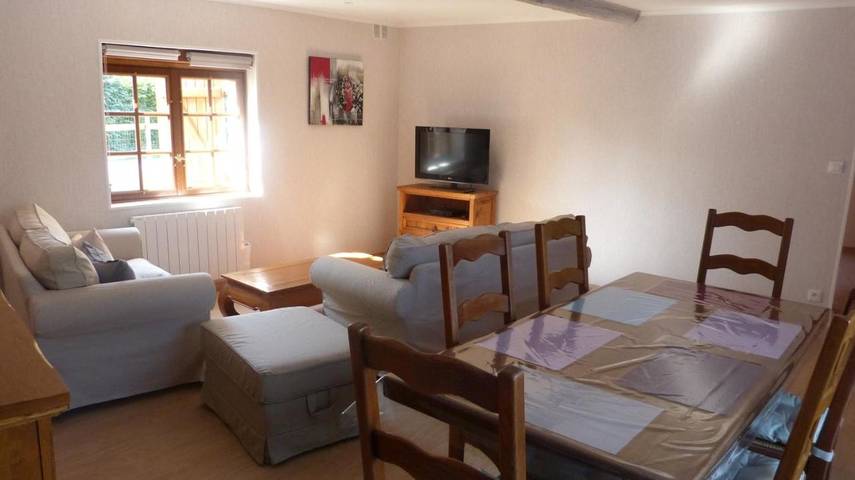 Location de vacances pour 6 personnes, avec jardin à Pertheville-Ners - 4