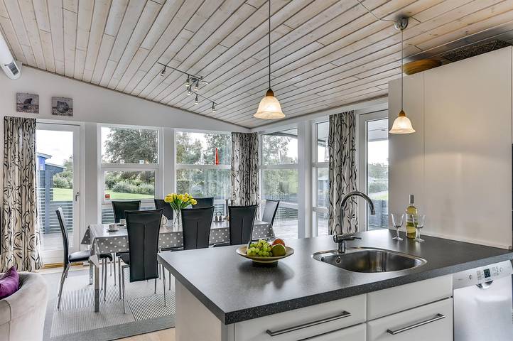 Ferienhaus für 8 Personen, mit Sauna und Garten sowie Whirlpool und Terrasse, mit Haustier in Eskov Strandpark - 4