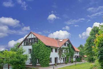 Ferienwohnung für 16 Personen, mit Terrasse und Sauna in Kall