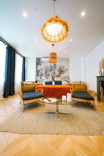 Gîte pour 2 personnes, avec terrasse dans Château de Saumur